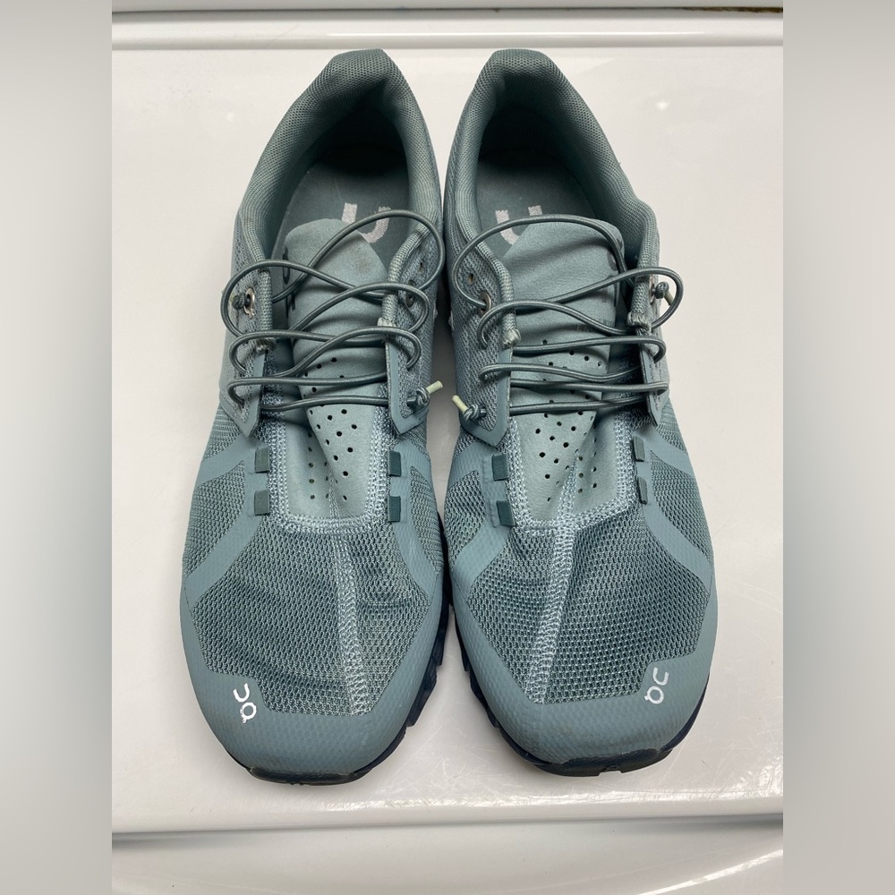 On Cloud OC Sneakers Olive Green Women’s 11.5 Men’s 9.5